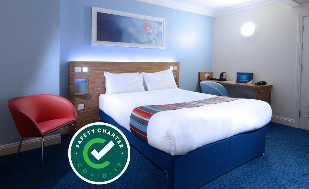 Travelodge Limerick Junction Exteriér fotografie