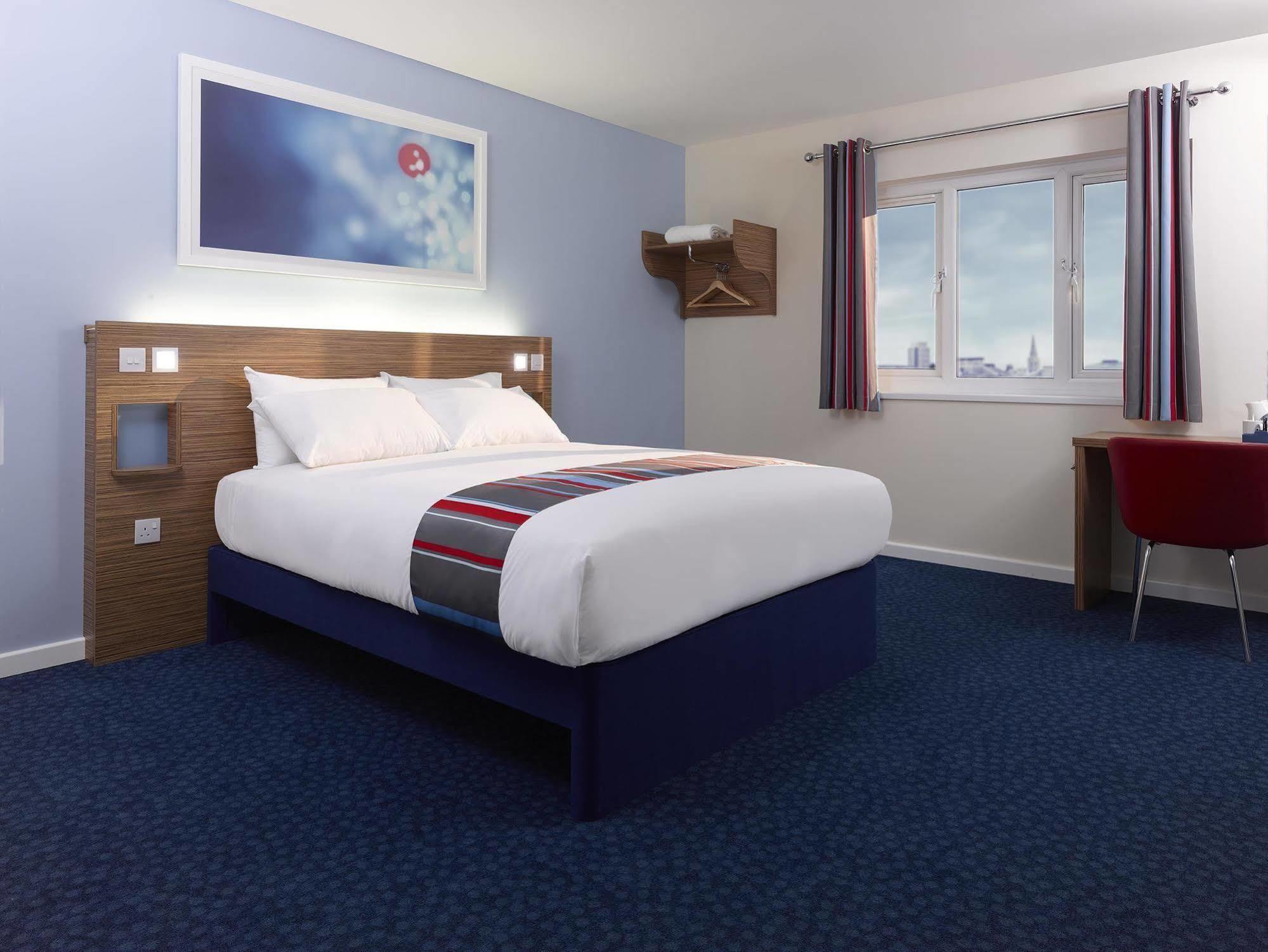 Travelodge Limerick Junction Exteriér fotografie