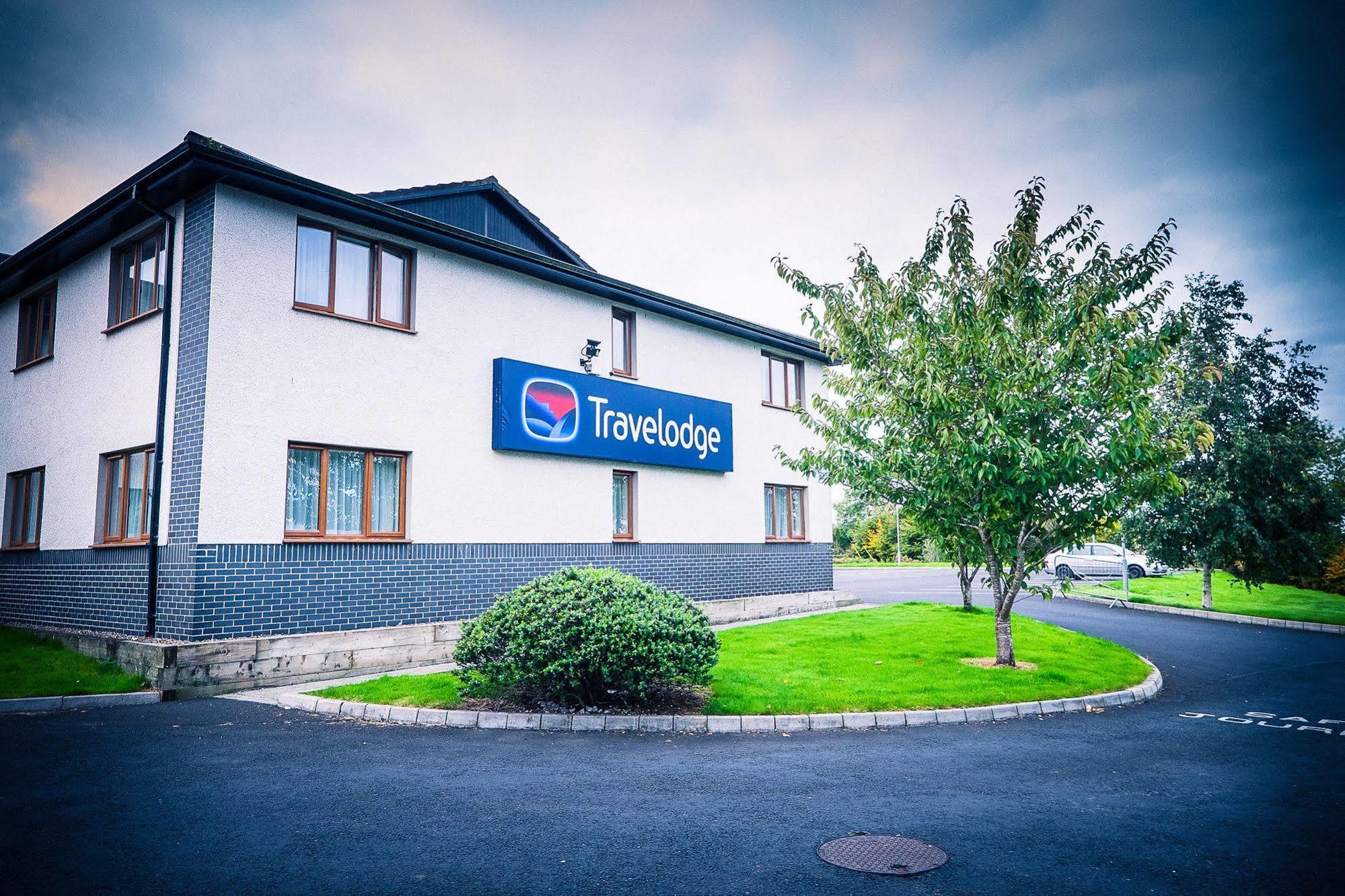 Travelodge Limerick Junction Exteriér fotografie